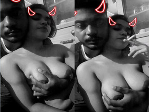 Sexy Indian Mall Boobs Pressing