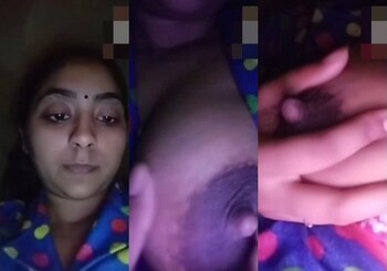 Cute Indian Girl Shows Boobs On VC