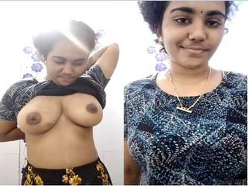 Horny Indian Mallu Girl Shows
