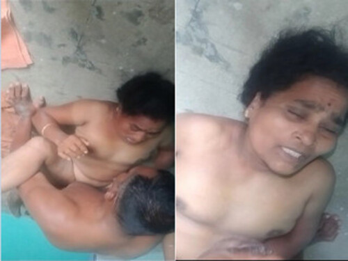 Indian Paid Mallu Randi Blowjob and Fucking Part 4