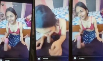 Sexy Indian mal Sucking Lover Dick