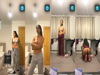Beautiful Sexy Hot Babe Showing Her BigAss And Sexy Figure (Updates)