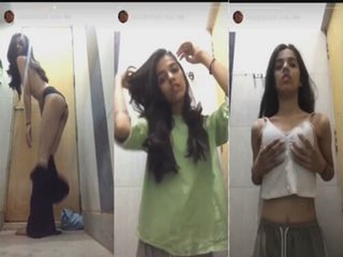 Sexy Indian Girl Striping and Shows Nude Body