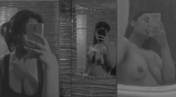 Cute Indian Mal Record Her Nude Selfie