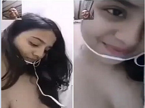 Sexy Indian girl Shows For Lover