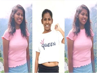 Beautiful Tamil Girl Nude Captured By Boyfriend