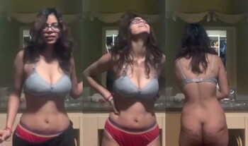 Cute Indian Girl Shows Boobs and Ass
