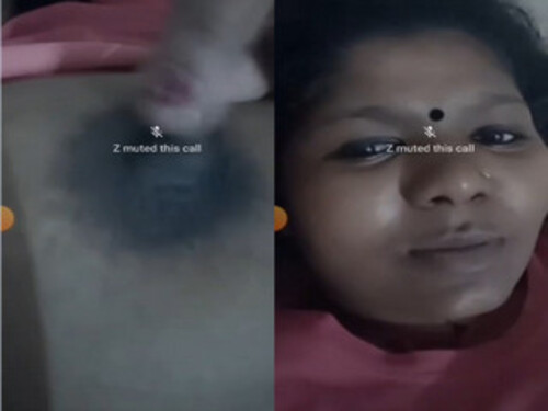 Mallu Bhabhi Shows her Big Boobs