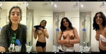 Hot Indian Girl Shows Her Boobs