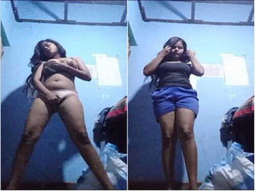 Horny Indian Girl Fingering (Updates)