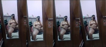 Horny Indian Mal Record Nude Video