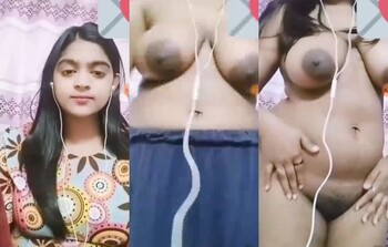 Sexy Indian mal Shows her Nude Body