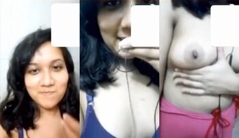 Hot Indian Mal Shows Boobs on VC