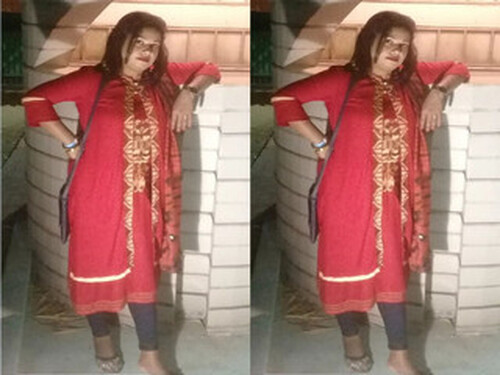 Indian Girl Shows Her Boobs and Pussy On VC