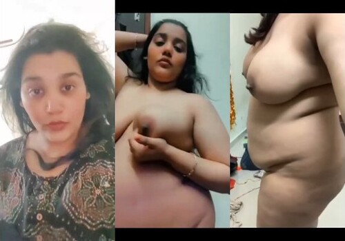 Sexy Indian Mal Shows Nude Body