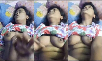 Sexy Indian Wife Boobs Pressing and Fucking