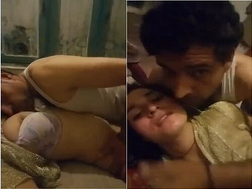 Paki Cpl Romance and Boobs Sucking