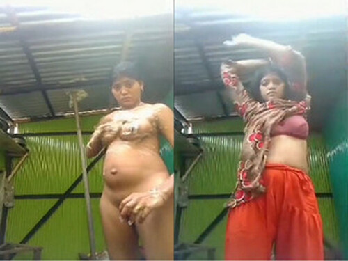 Bangladeshi Village Wife Bathing Part 2