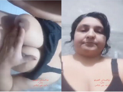 Paki Bhabhi Shows Big Boobs