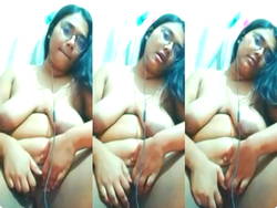 Horny Chubby Tanker Chashmish Gf Fingering